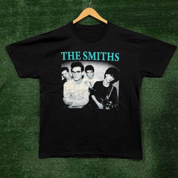 The Smiths Other - The Smiths Self Titled Album Rock Band  T-Shirt Size Extra Large